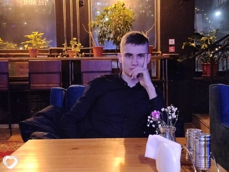 Денис, Павловск (Воронежская Обл)