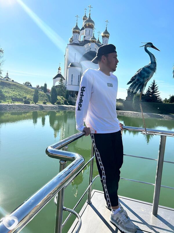 Артём, 21, Калининграде — анкета №3332337