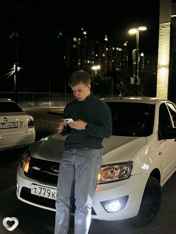 Максим, 23, Астрахани — анкета №3332112