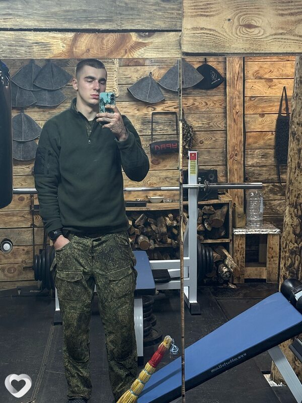 Денис, 21, Видном — анкета №3332857