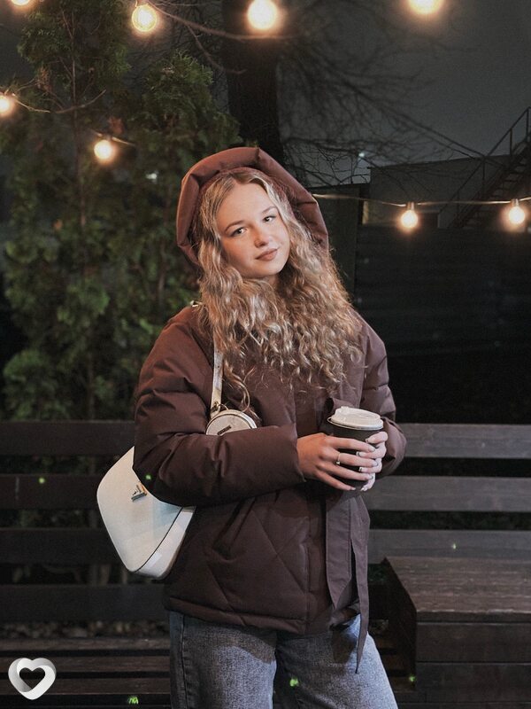 Аня, 18, Санкт-Петербурге — анкета №3333444