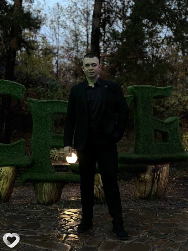 Евгений, 33, Алчевске — анкета №3333541