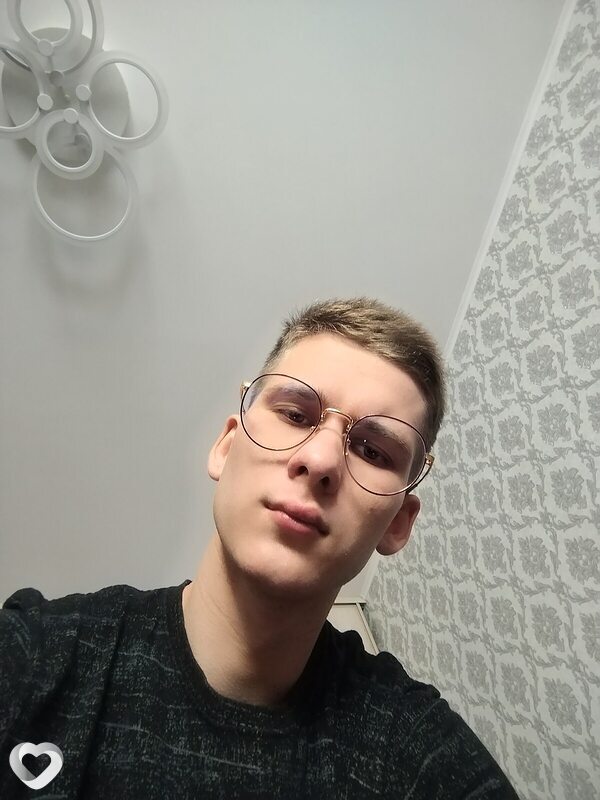 Вадим, 19, Курске — анкета №3333373