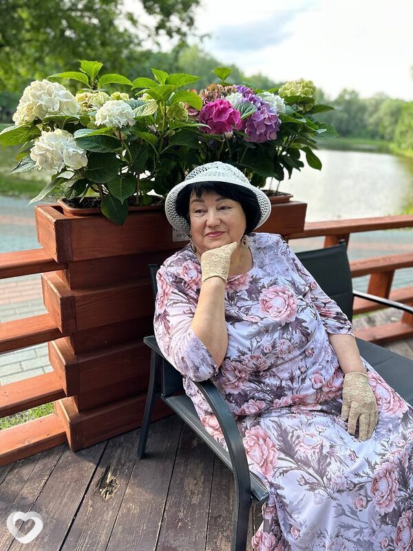 Фарзана, 69, Магнитогорске — анкета №3335036