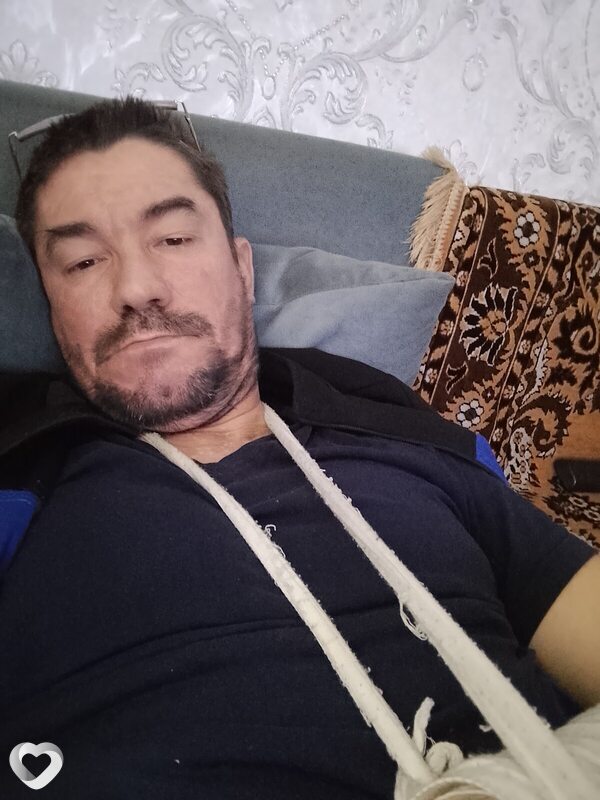 Сисин, Алматы
