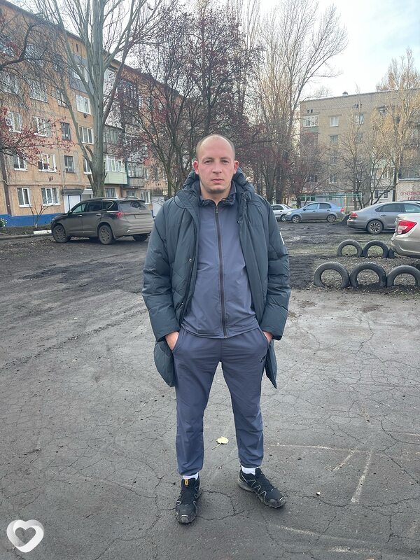 Александр, 31, Енакиеве — анкета №3335705