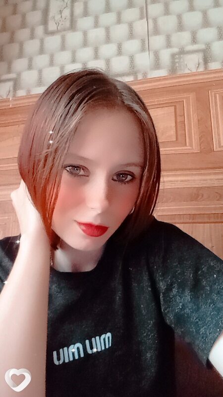 Елена, 23, Краснодоне — анкета №3335647