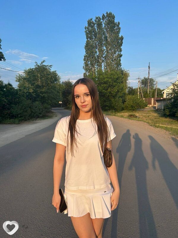 Юлия, 19, Ростове-на-Дону — анкета №3336092