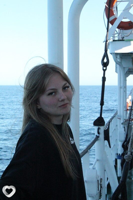 Дашулик, 21, Санкт-Петербурге — анкета №3336130