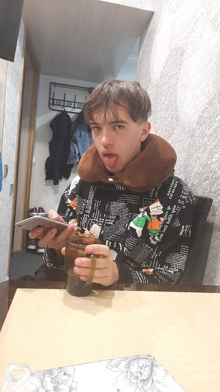 Жека, 20, Хабаровске — анкета №3336375