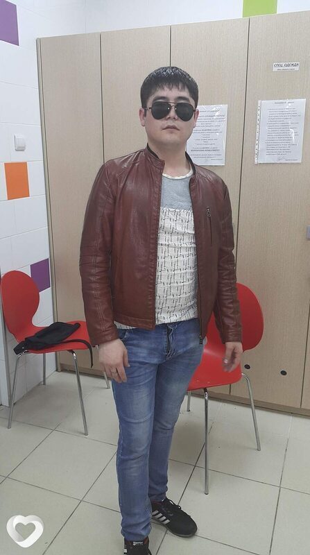 Достонбек, Холмск