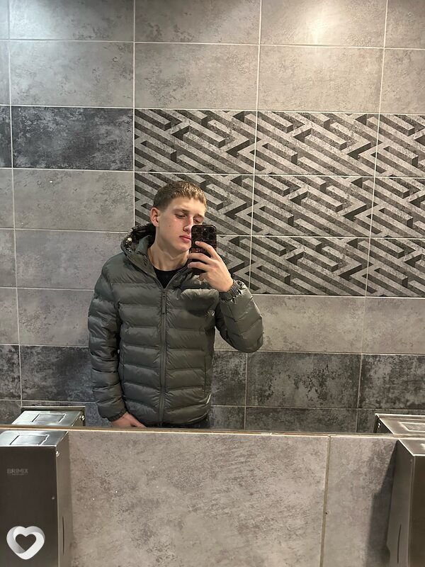 Роман, 20, Минске — анкета №3337829