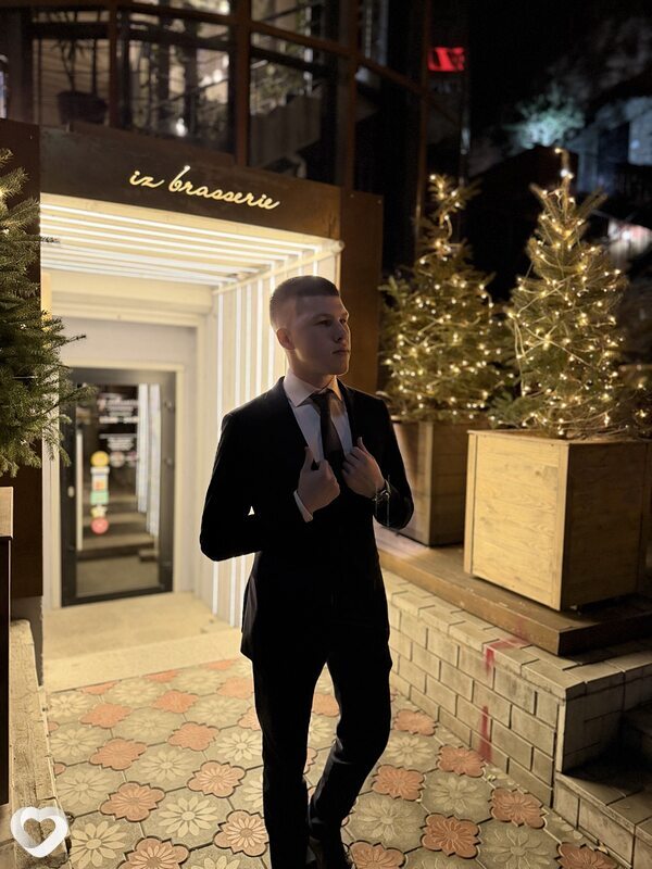 Семён, 21, Москве — анкета №3337611