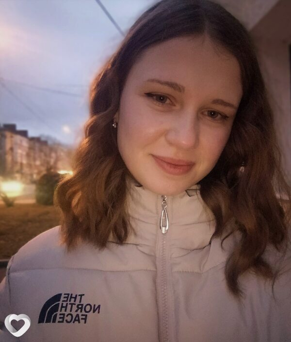 Елена, 21, Москве — анкета №3337949