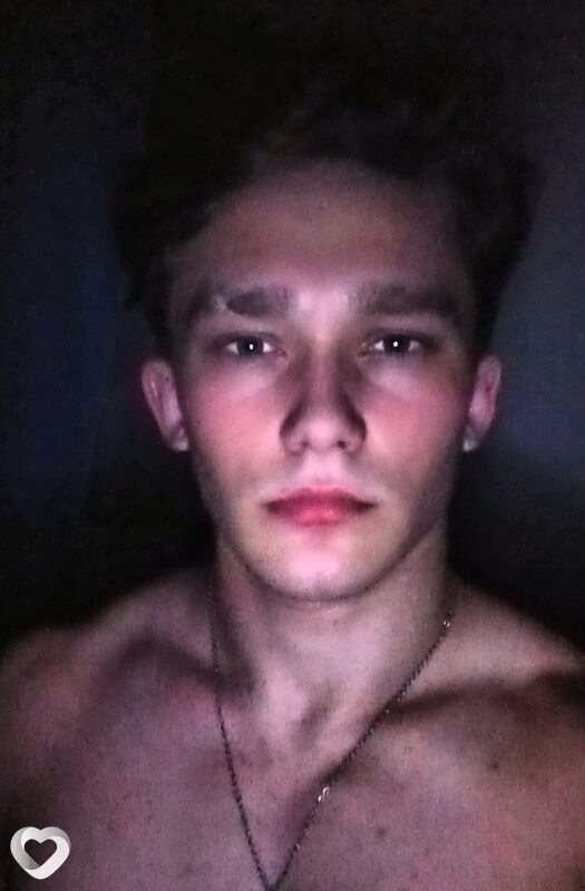 Андрей, 21, Москве — анкета №3338364
