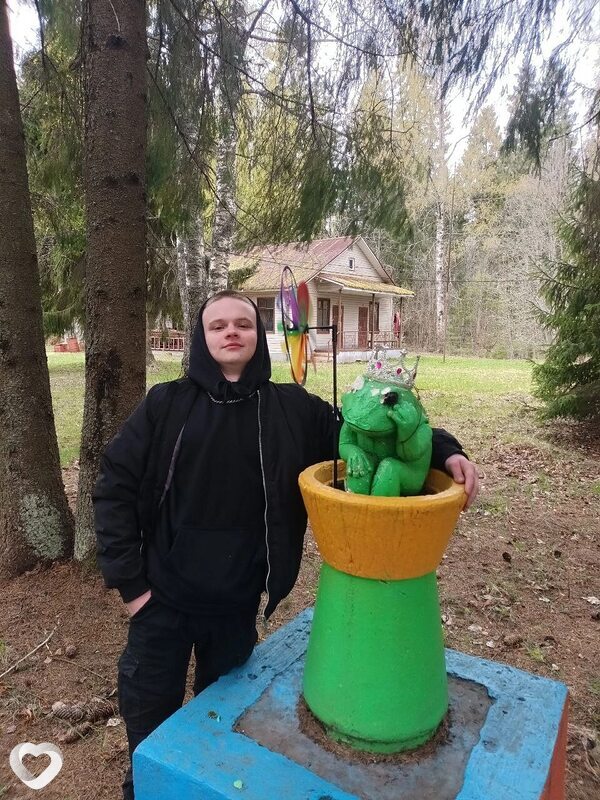 Лев, 21, Санкт-Петербурге — анкета №3338838