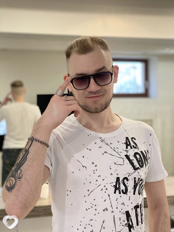 Михаил, 30, Новокуйбышевске — анкета №3338687