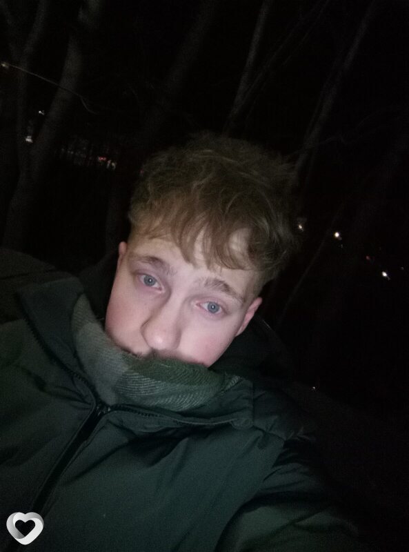 Илья, 21, Гомеле — анкета №3339441