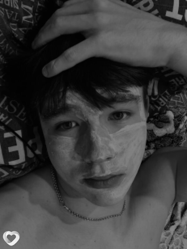 Максим, 18, Миассе — анкета №3339812