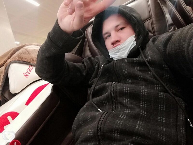 Андрей, 27, Торезе — анкета №3340289