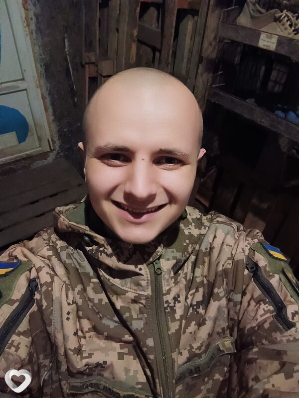 Артем, Знаменка