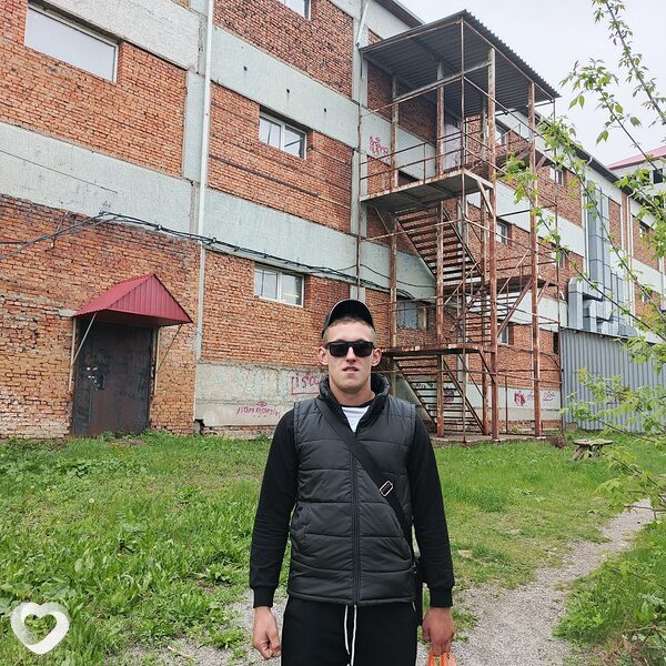 Дмитрий, 26, Ленинске-Кузнецком — анкета №3340585