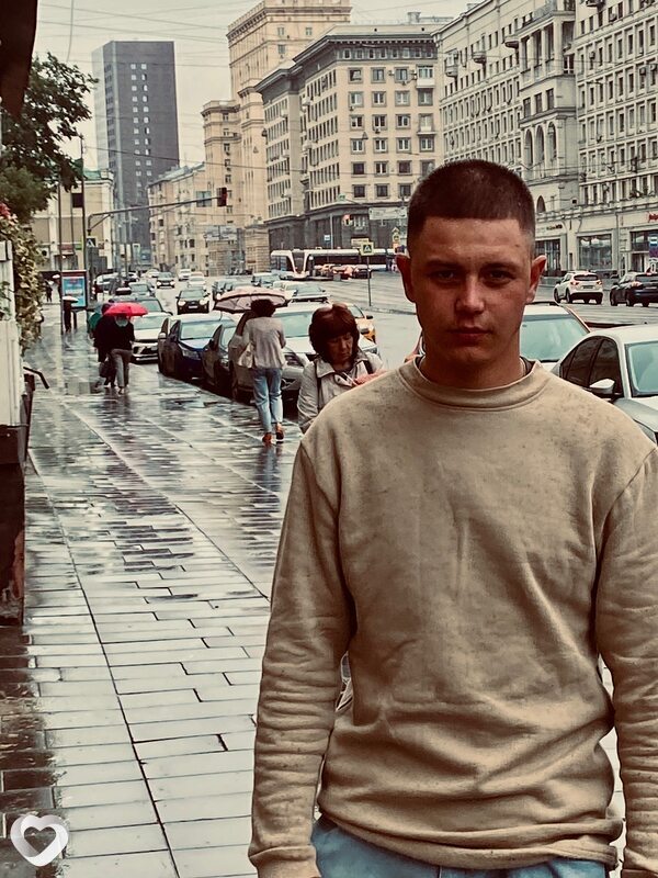 Руслан, 21, Астрахани — анкета №3341355