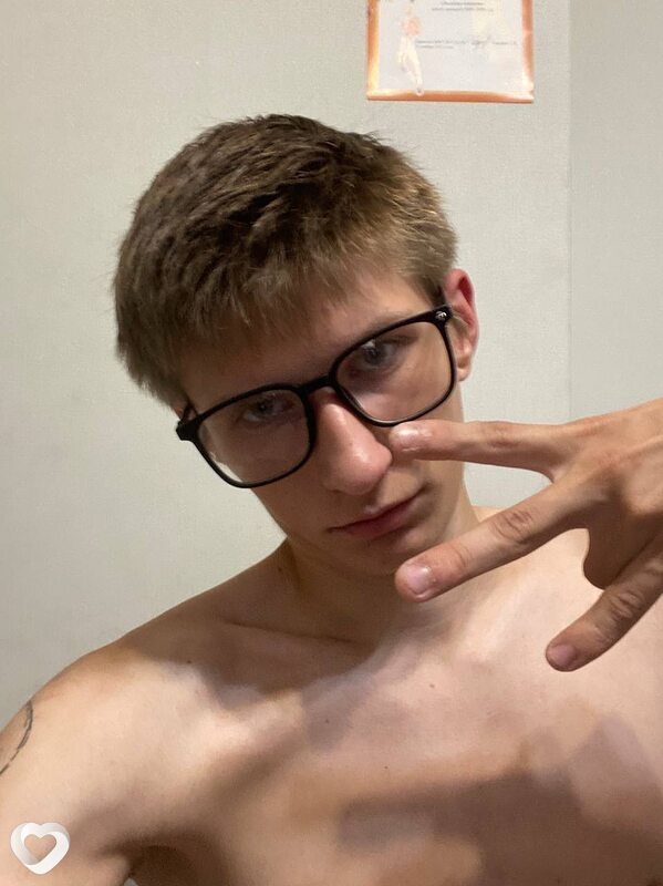 Лёша, 19, Ростове-на-Дону — анкета №3341363
