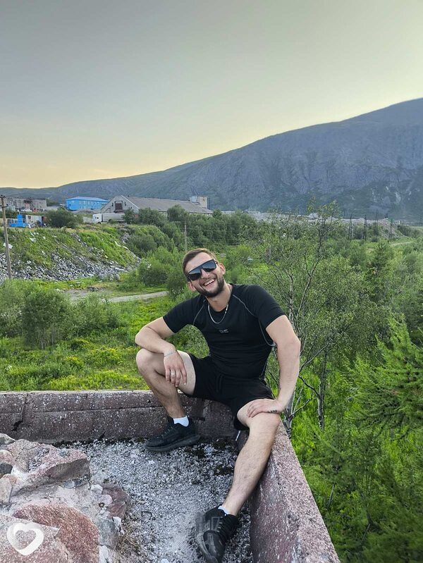 Александр, 26, Солигорске — анкета №3341627