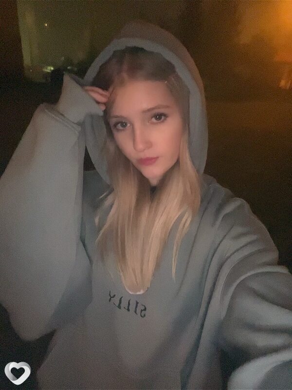 Ната, 18, Минске — анкета №3341858