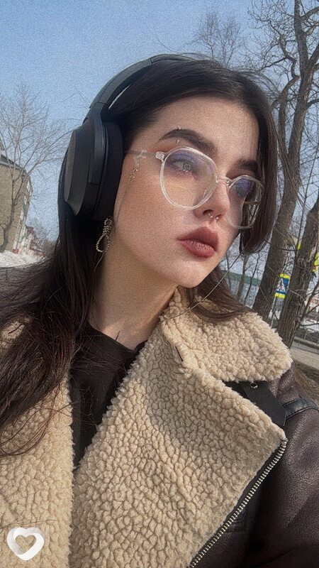 Лина, 22, Южно-Сахалинске — анкета №3341869