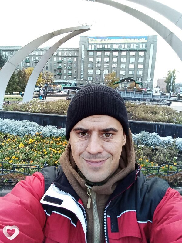 Віталій, 31, Новомосковске — анкета №3342364