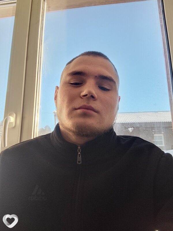 Кирилл, 20, Ангарске — анкета №3342934