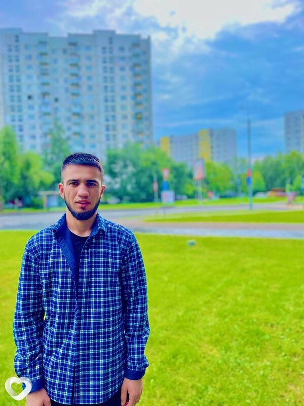 Muhiddin, Москва