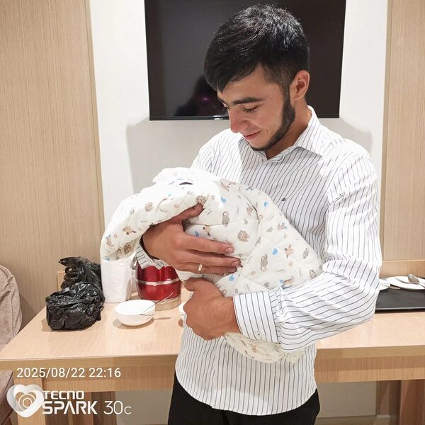 Azamat, Бобров