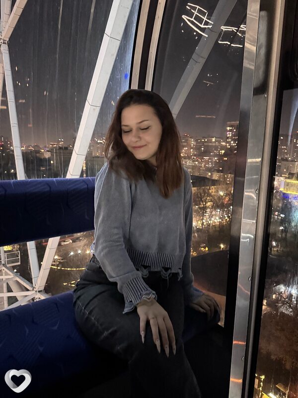 Виктория, 19, Ростове-на-Дону — анкета №3342690