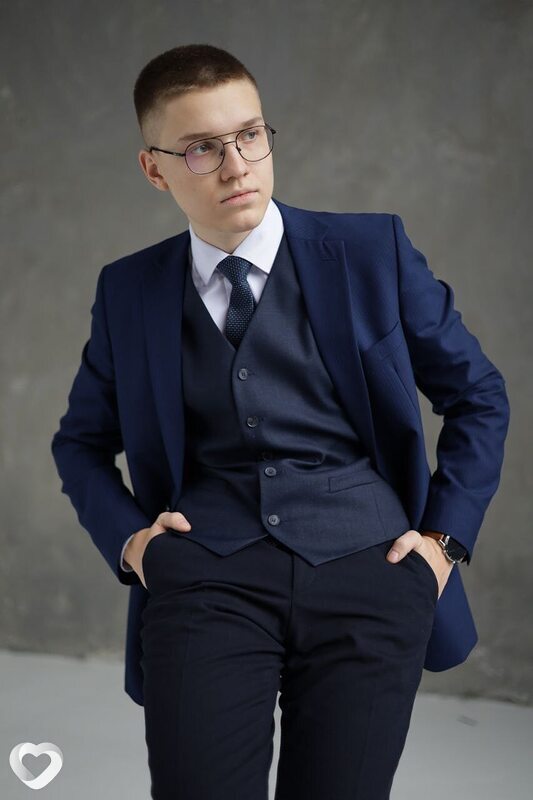 Альберт, 19, Новосибирске — анкета №3344594