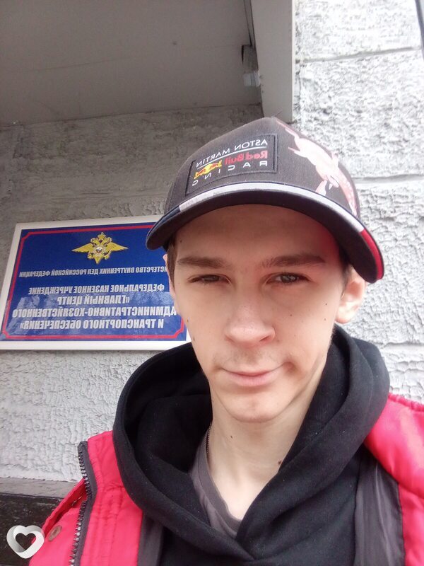 Аркадий, 19, Москве — анкета №3344230