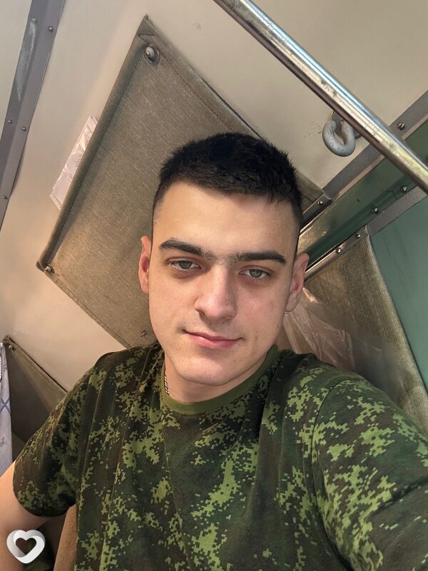 Кирилл, 23, Омске — анкета №3344281