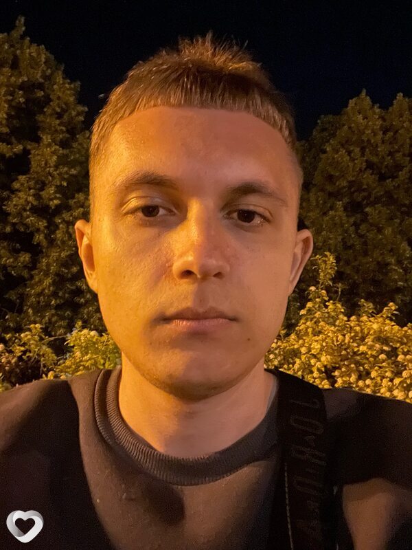 Артем, 23, Новокуйбышевске — анкета №3344517