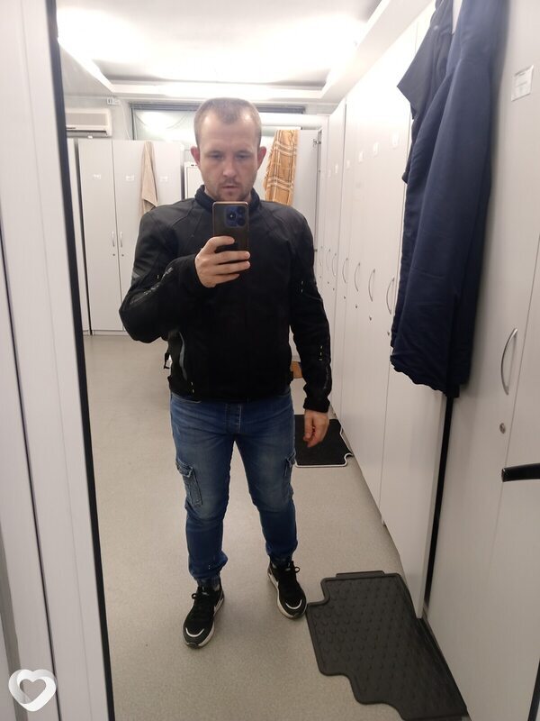 Денис, 29, Харькове — анкета №3345497