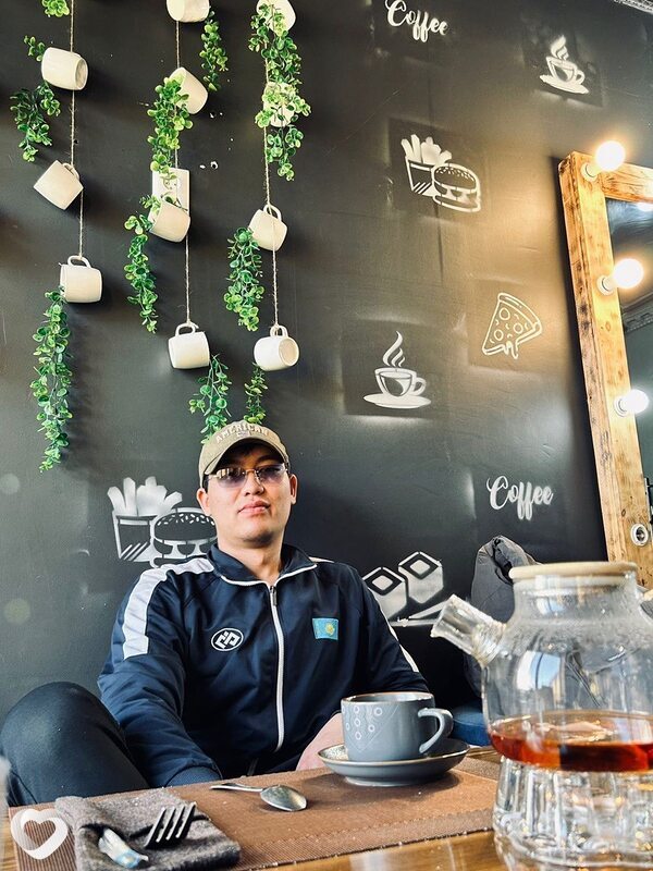 Nurik, 21, Астане — анкета №3345464