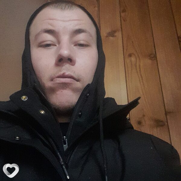 Лев, 26, Ижевске — анкета №3345731