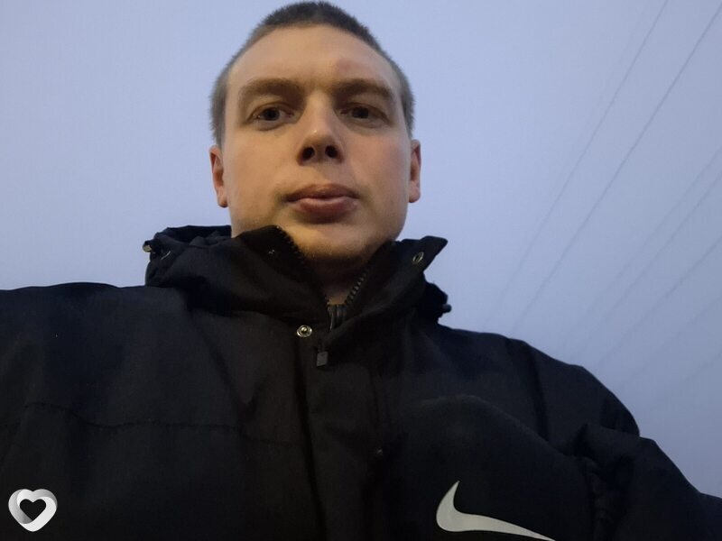 Артем, 25, Смоленске — анкета №3345923