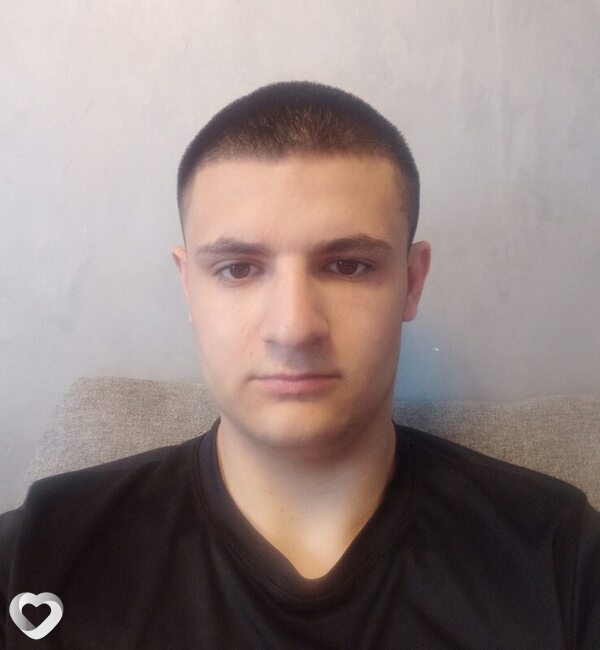 Тельман, 19, Луганске — анкета №3347173