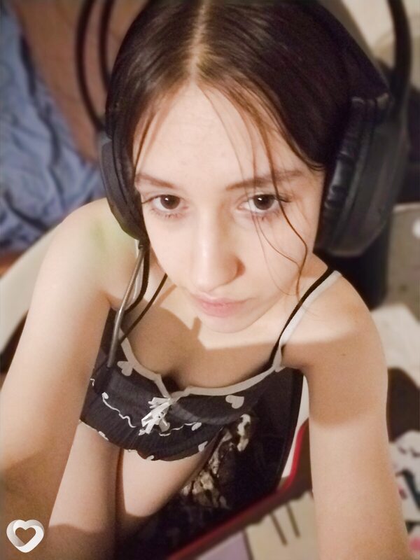 Полина, 21, Новокузнецке — анкета №3347450