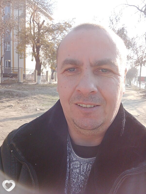 Александр, Алмалык