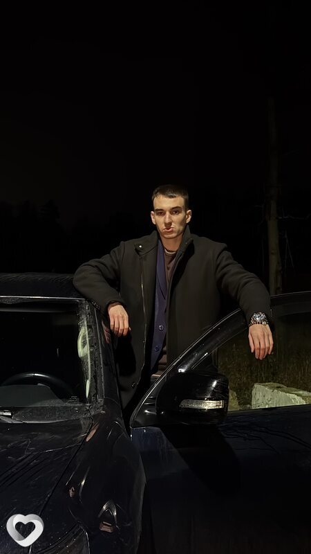 Максим, 22, Калуге — анкета №3348153