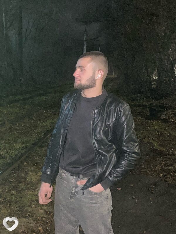 Lalazaryan, 26, Канске — анкета №3349071