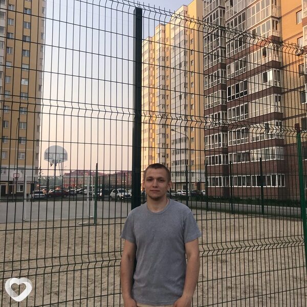 Артем, 23, Омске — анкета №3348422